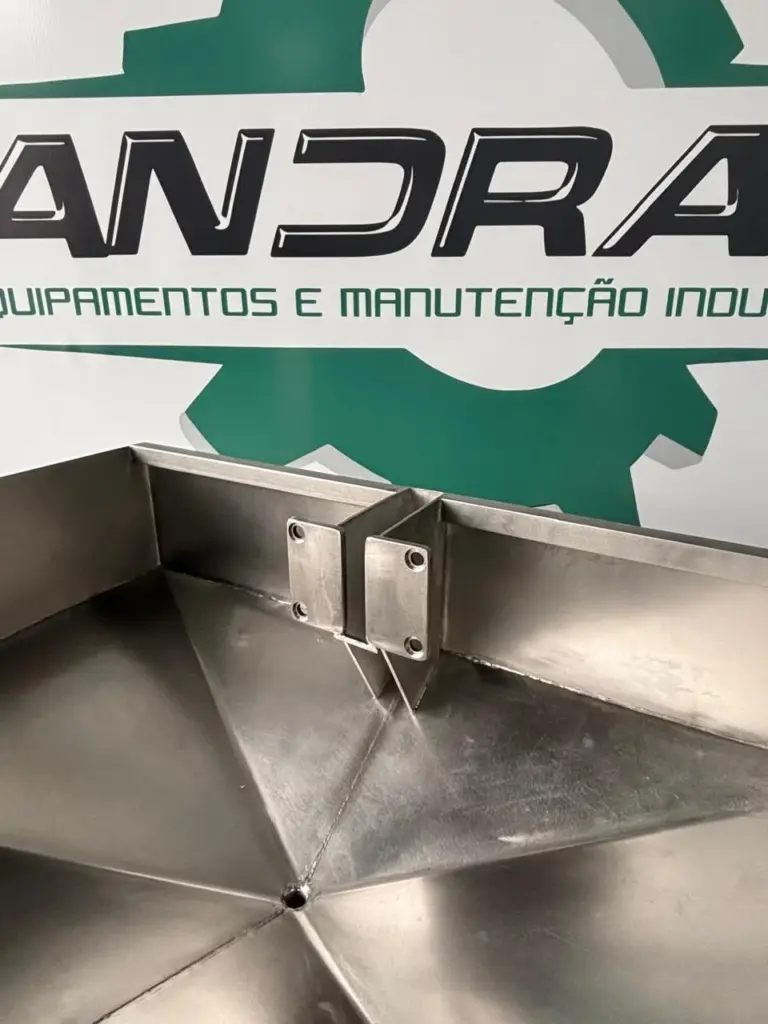 carrinho com funil inox 304