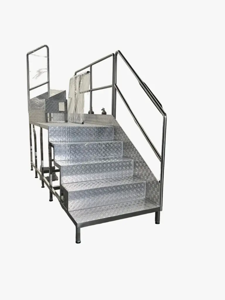escadas metálicas para indústria alimentícia