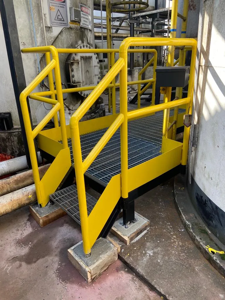 projetos de escadas de acesso em engenharia